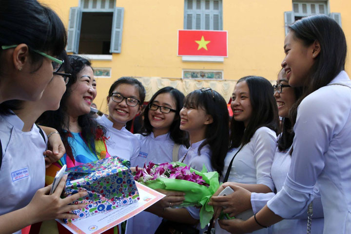 hình ảnh ngày nhà giáo việt nam